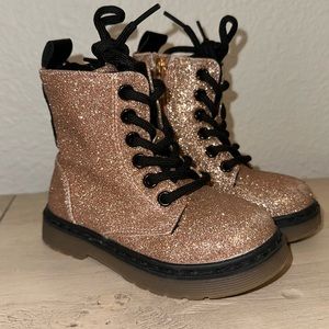 Tahari Toddler Combat Boots🌸